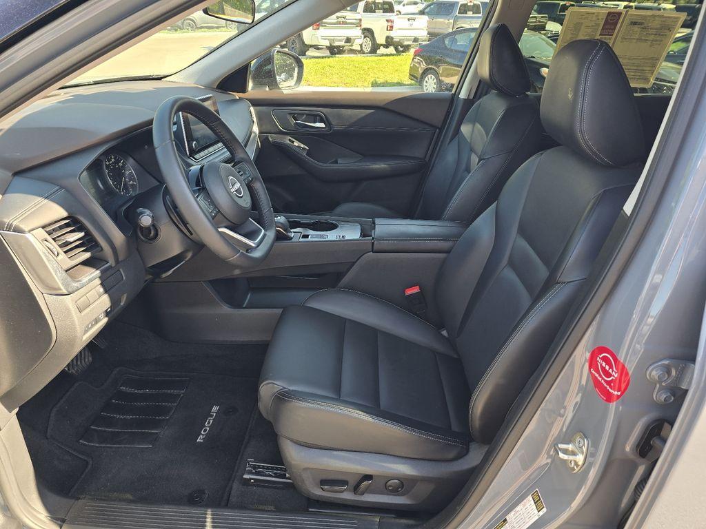 used 2023 Nissan Rogue car, priced at $25,687