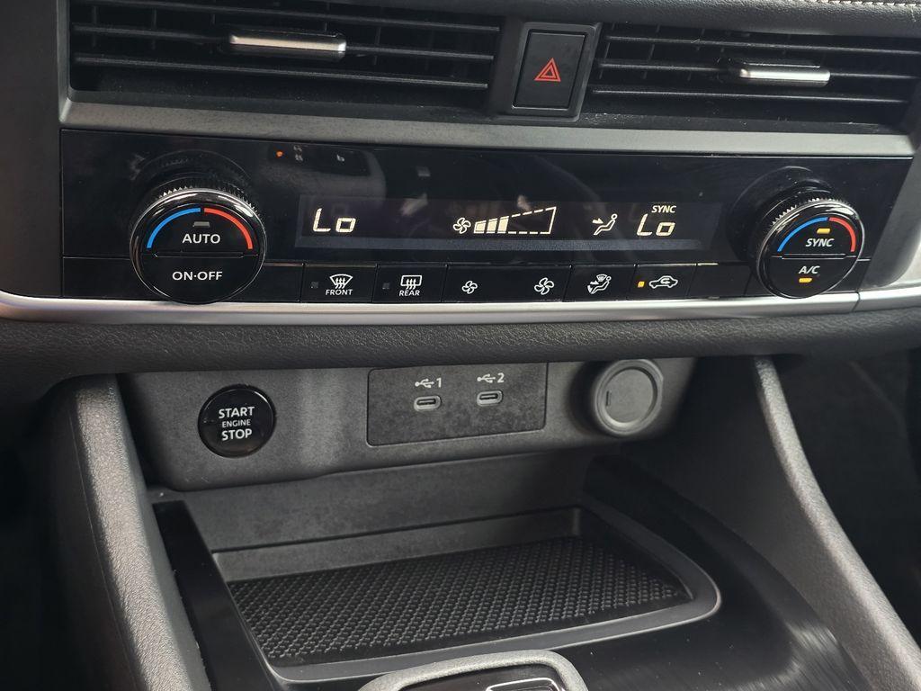 used 2025 Nissan Rogue car, priced at $27,777