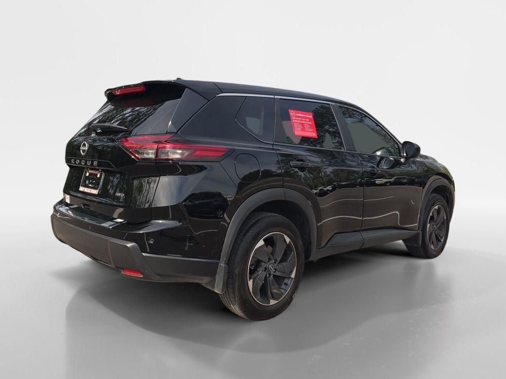 used 2025 Nissan Rogue car, priced at $27,777