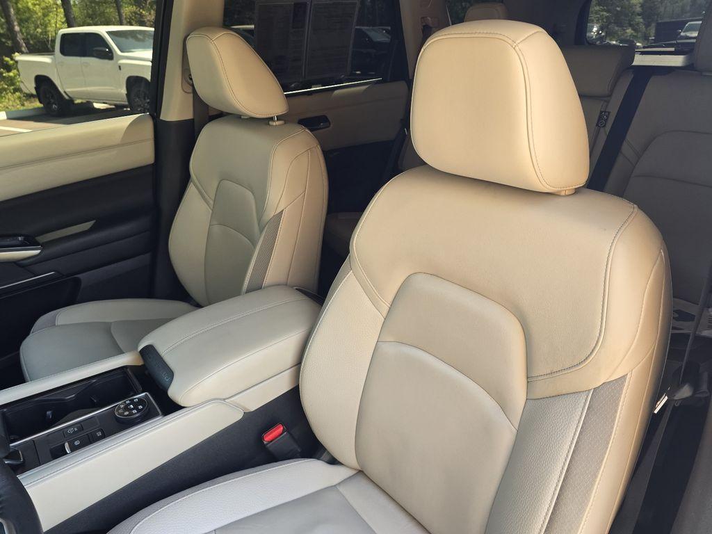 used 2023 Nissan Pathfinder car, priced at $32,997