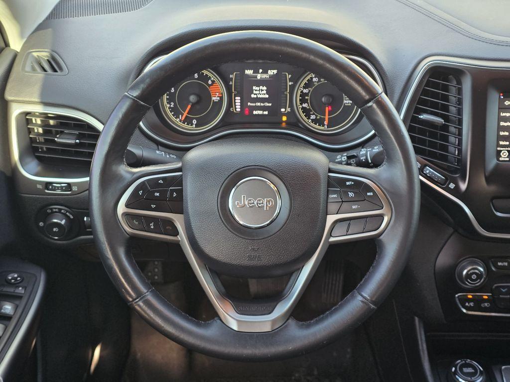 used 2019 Jeep Cherokee car, priced at $13,887