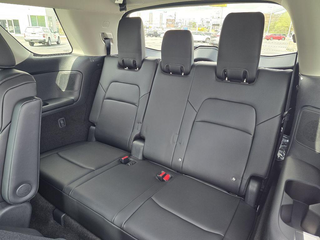 new 2026 Nissan Pathfinder car, priced at $44,087