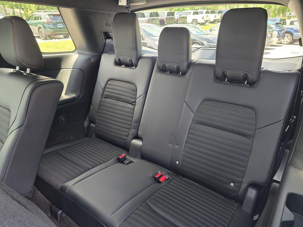 new 2026 Nissan Pathfinder car, priced at $42,628