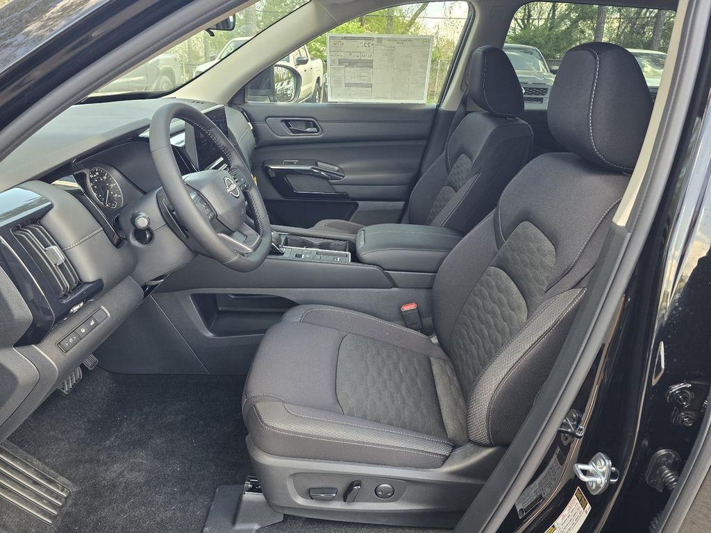 new 2026 Nissan Pathfinder car, priced at $38,594