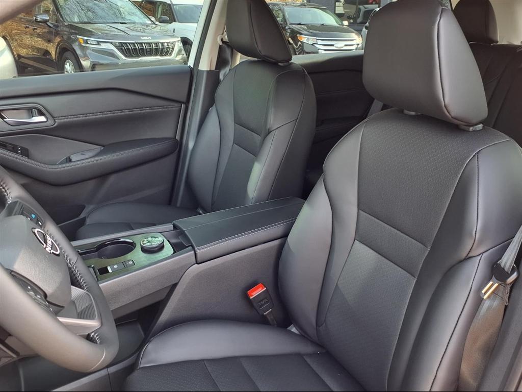 new 2026 Nissan Rogue car, priced at $32,478