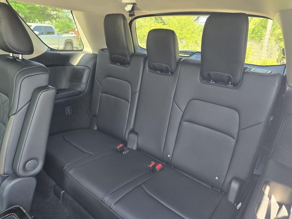 new 2026 Nissan Pathfinder car, priced at $48,516