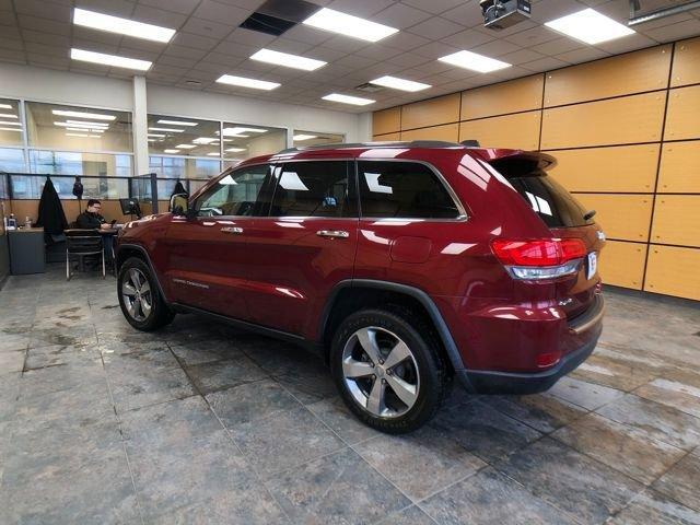 used 2015 Jeep Grand Cherokee car, priced at $14,301