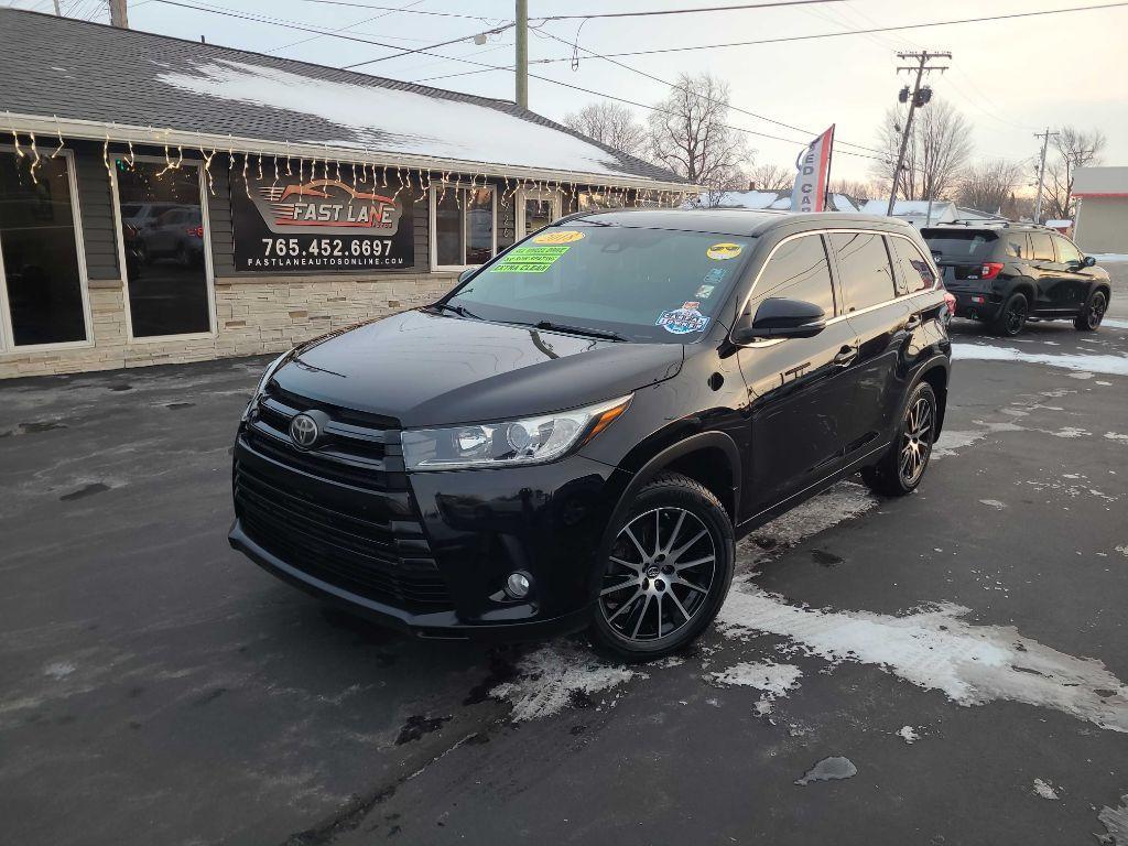 used 2018 Toyota Highlander car, priced at $17,900
