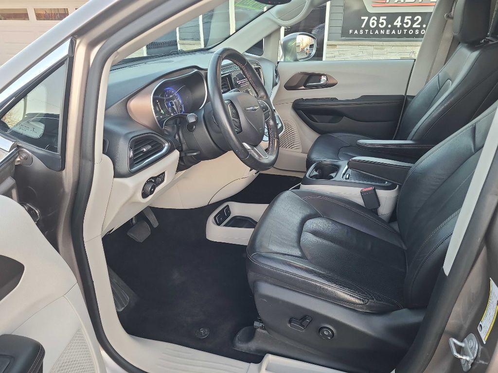 used 2018 Chrysler Pacifica car, priced at $14,133