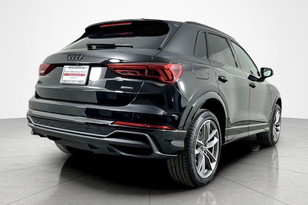 new 2025 Audi Q3 car, priced at $45,975