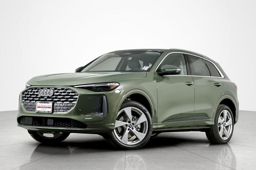 new 2025 Audi Q5 car, priced at $58,560