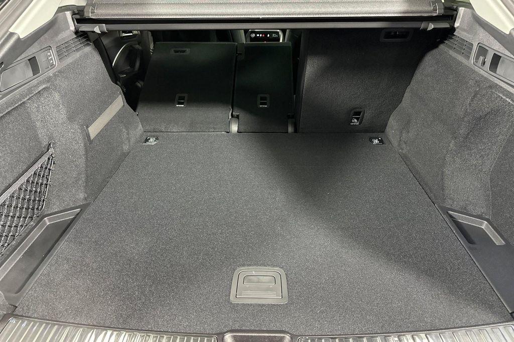 new 2025 Audi Q5 car, priced at $65,640