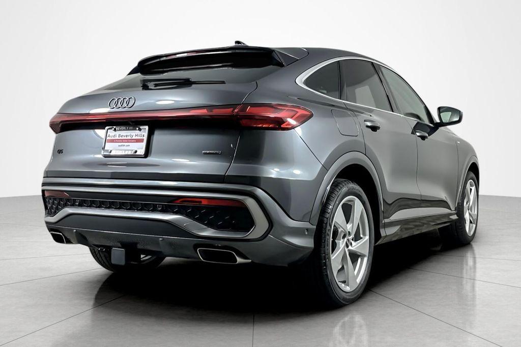 new 2025 Audi Q5 car, priced at $65,640