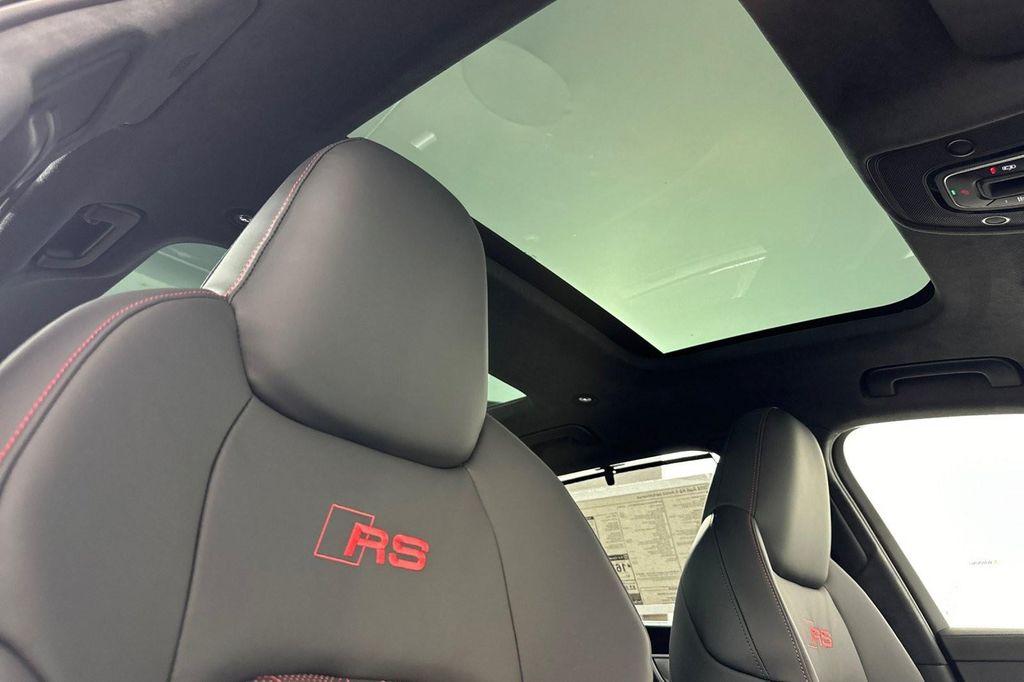 new 2026 Audi RS 6 Avant car, priced at $152,995