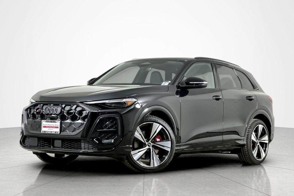 new 2025 Audi SQ5 car, priced at $72,740