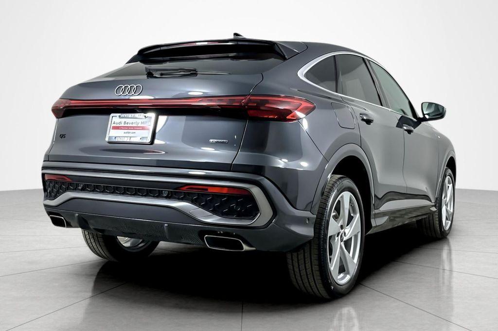 new 2025 Audi Q5 car, priced at $61,800