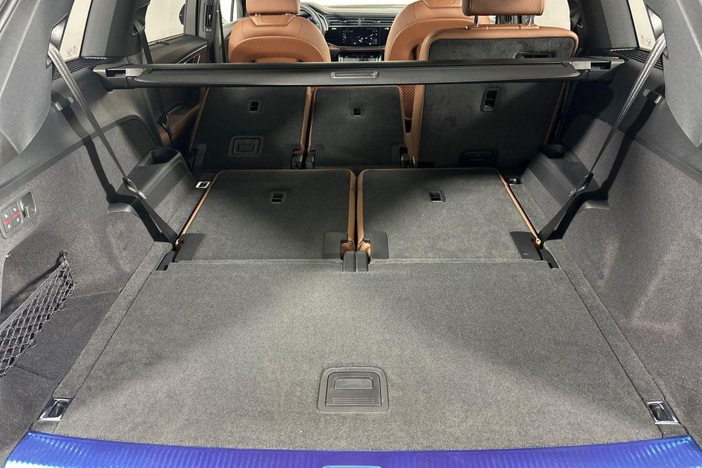 new 2026 Audi Q7 car, priced at $72,220
