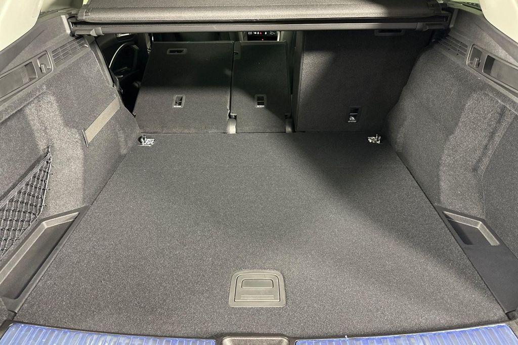 new 2025 Audi Q5 car, priced at $58,560