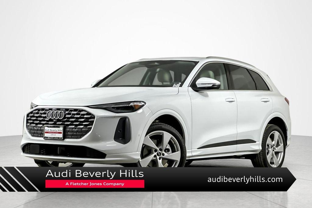 new 2025 Audi Q5 car, priced at $58,560