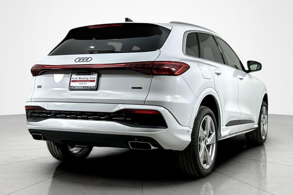 new 2025 Audi Q5 car, priced at $58,560