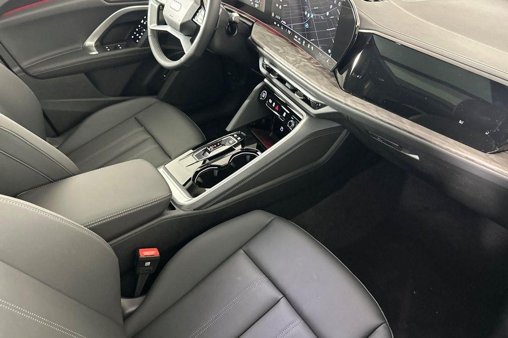 new 2025 Audi Q5 car, priced at $58,560