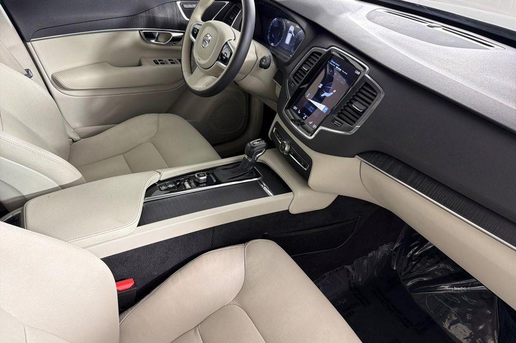 used 2020 Volvo XC90 car, priced at $24,892