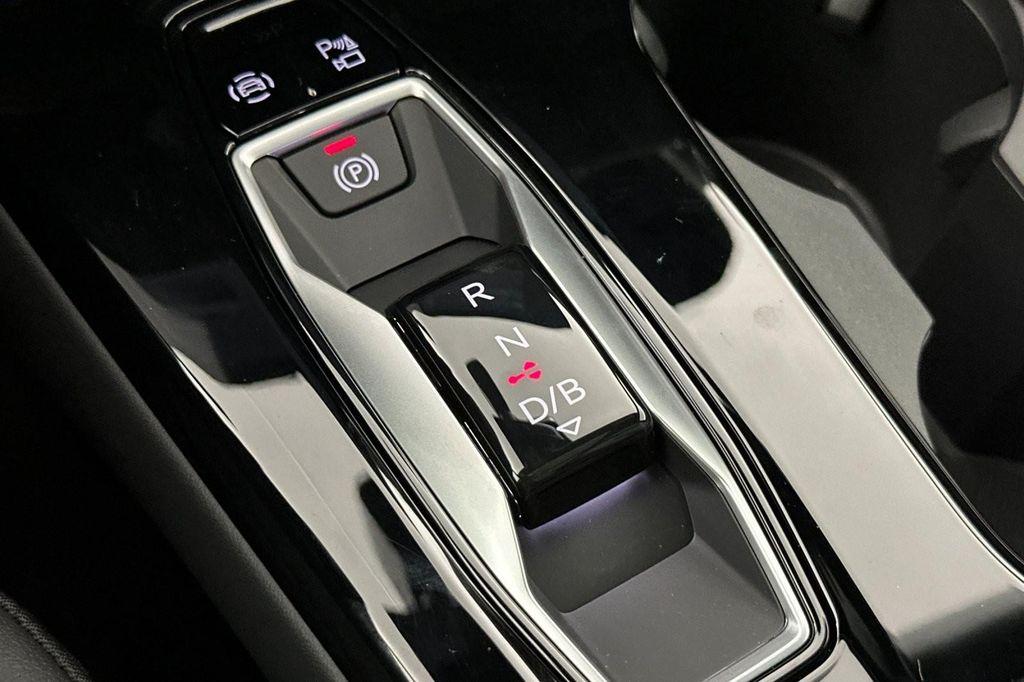 new 2027 Audi Q6 e-tron car, priced at $69,460