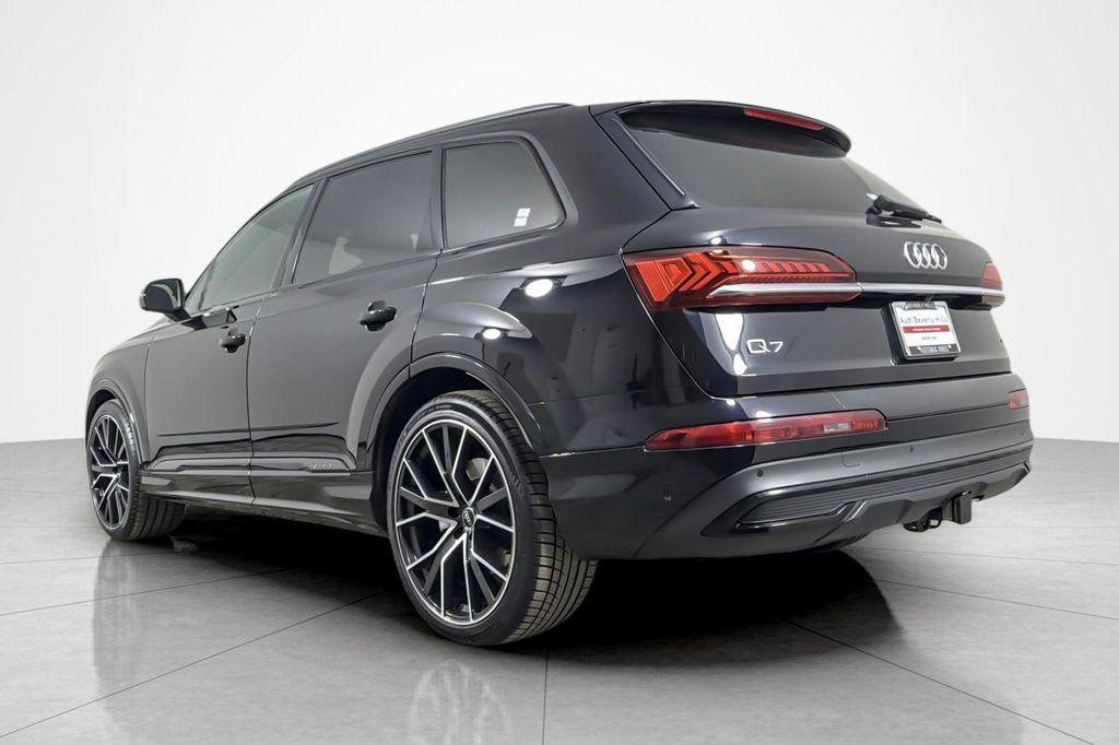 used 2021 Audi Q7 car, priced at $31,962