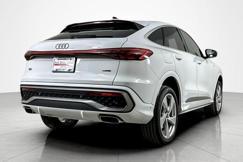 new 2025 Audi Q5 car, priced at $61,715