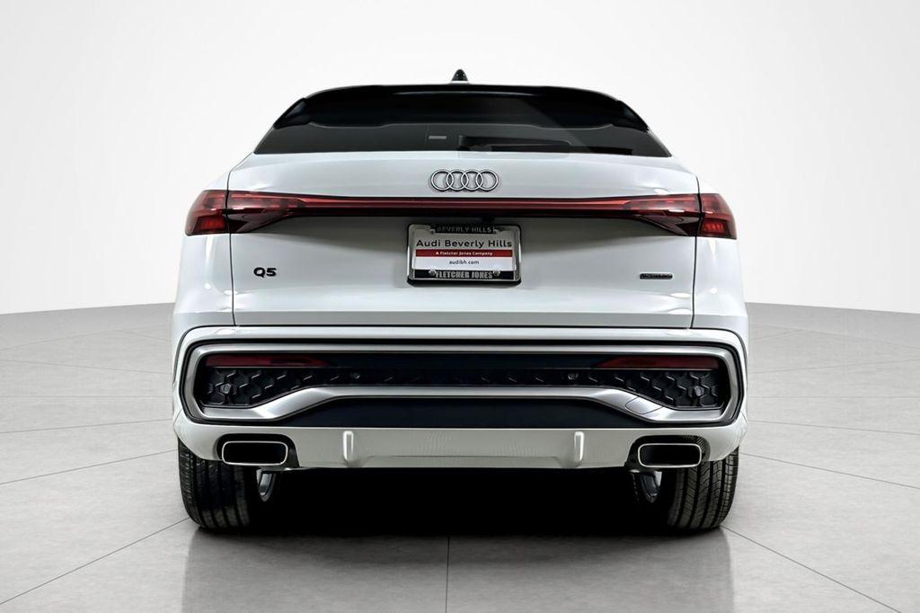 new 2025 Audi Q5 car, priced at $61,715