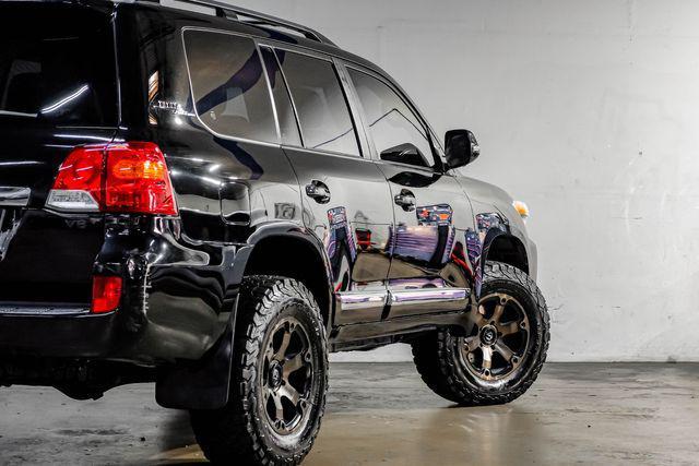 used 2013 Toyota Land Cruiser car