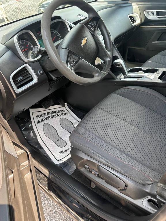 used 2015 Chevrolet Equinox car, priced at $5,700