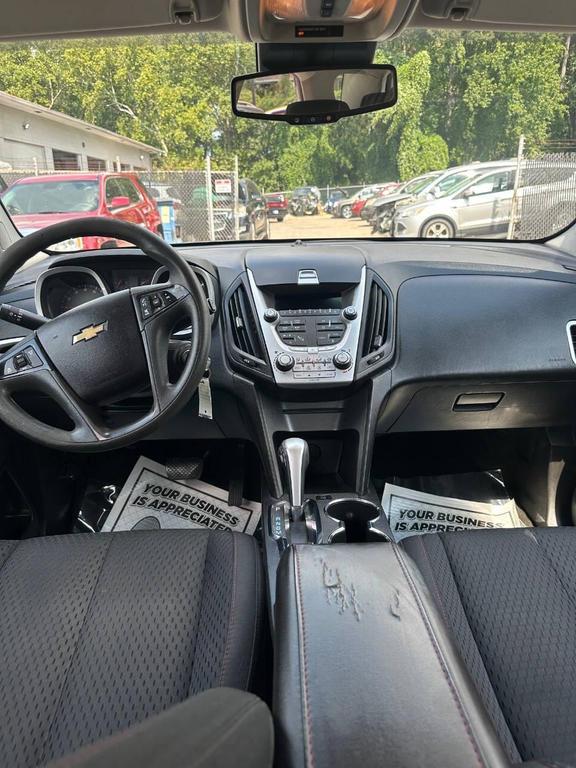 used 2015 Chevrolet Equinox car, priced at $5,700