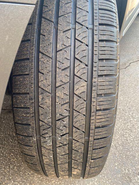 used 2025 Kia Sorento Hybrid car, priced at $37,568