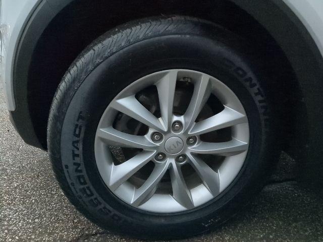 used 2017 Kia Sorento car, priced at $13,367