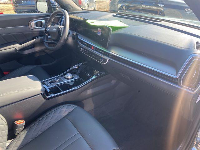 used 2026 Kia Sorento Hybrid car, priced at $43,120