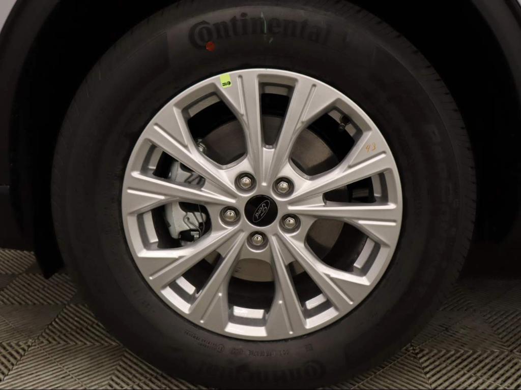 new 2026 Ford Escape car, priced at $30,385