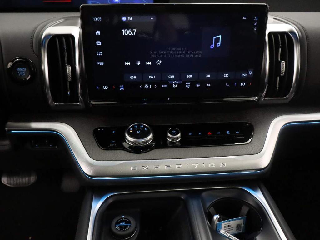 new 2025 Ford Expedition car, priced at $83,440