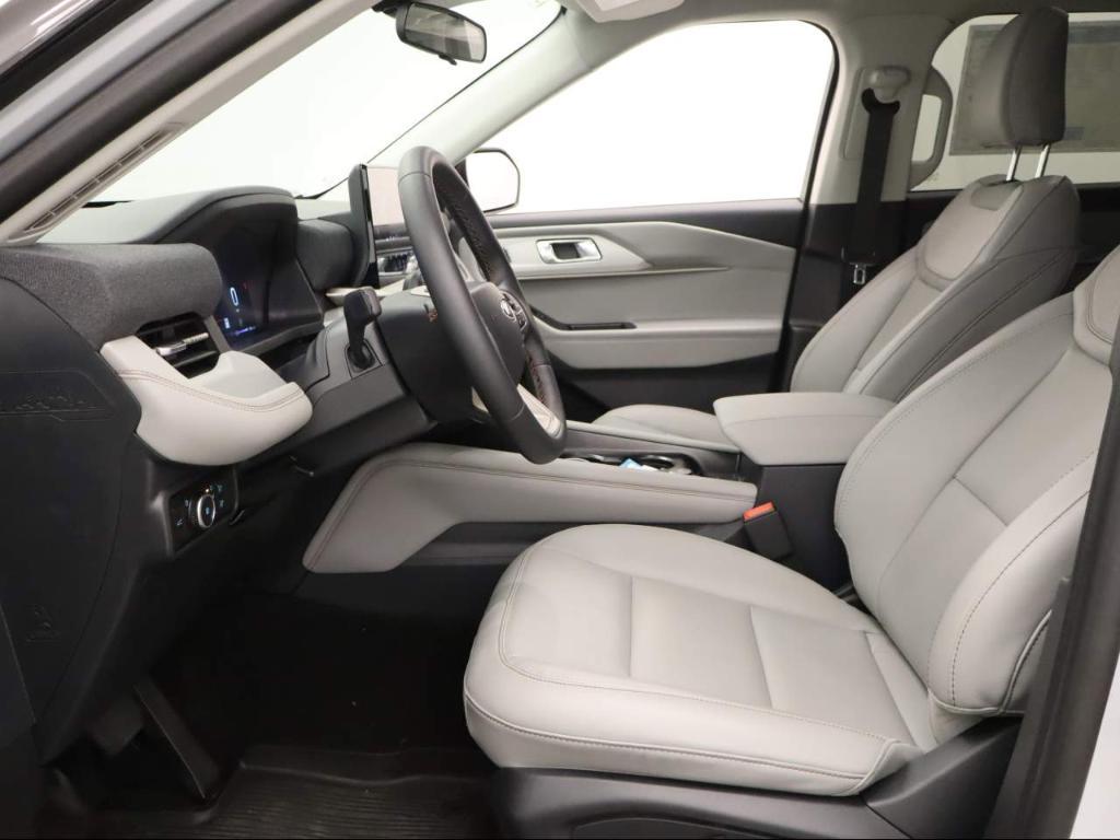 new 2026 Ford Explorer car, priced at $43,985