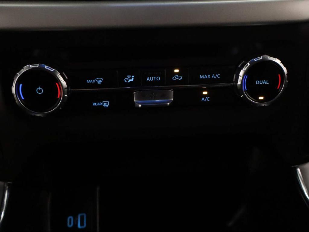 used 2022 Ford F-150 car, priced at $35,900