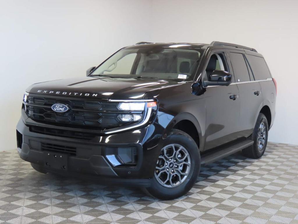 used 2025 Ford Expedition car, priced at $55,383