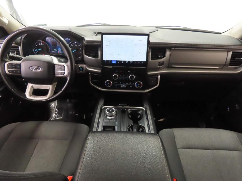 used 2024 Ford Expedition car, priced at $42,584