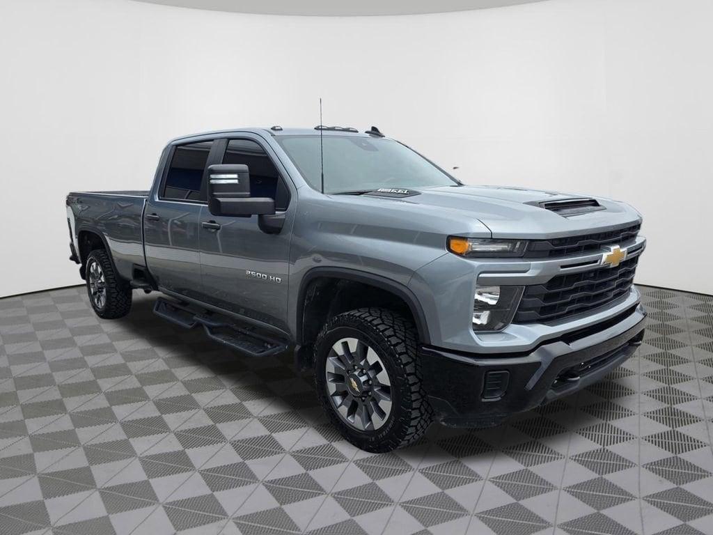 used 2024 Chevrolet Silverado 2500 car, priced at $48,921