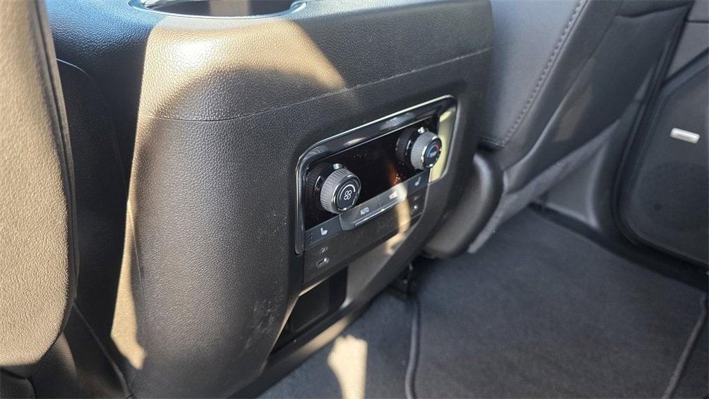 new 2026 Chevrolet Suburban car, priced at $75,895