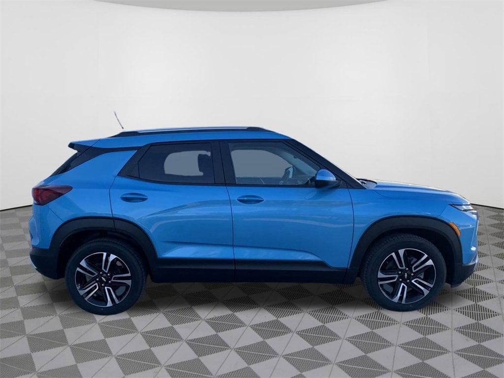 new 2025 Chevrolet TrailBlazer car, priced at $26,465