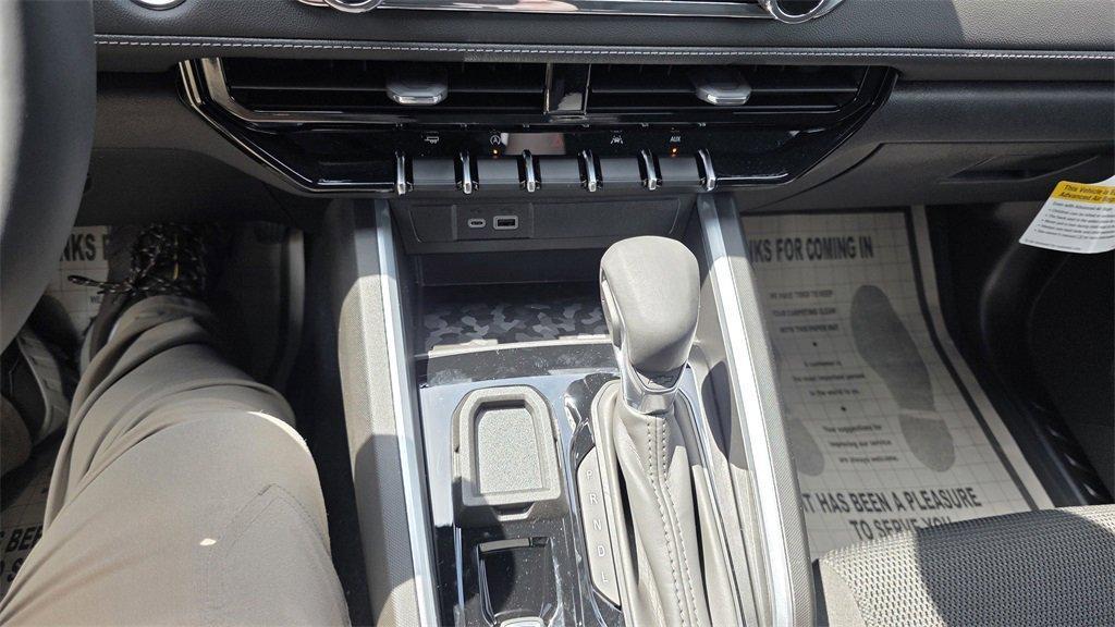 new 2025 Chevrolet Colorado car, priced at $34,085