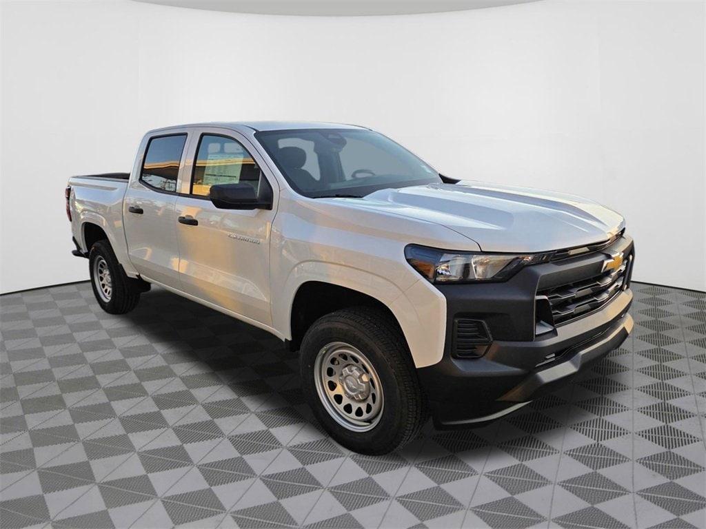 new 2026 Chevrolet Colorado car, priced at $32,415