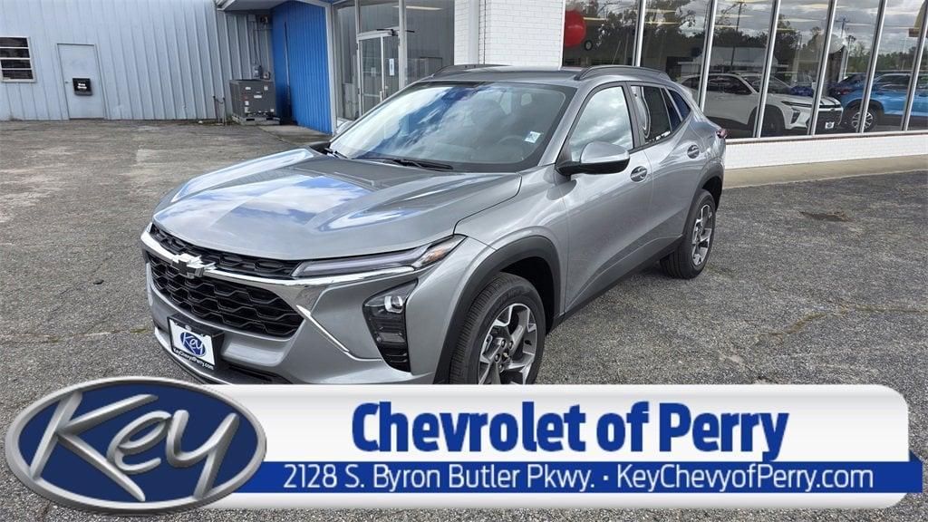 new 2025 Chevrolet Trax car, priced at $22,535