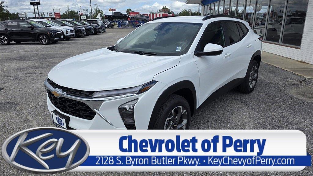 new 2025 Chevrolet Trax car, priced at $22,750