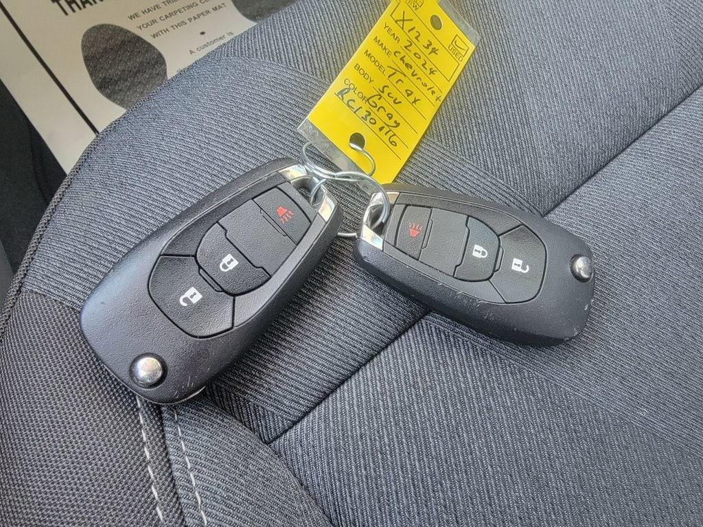 used 2024 Chevrolet Trax car, priced at $20,998